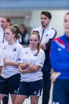 Bild 153 - F Loewinnen Hallen Cup